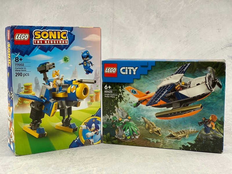 Lot 234  
            Nottingham Luxury Room - Delivery Only 

                
Lego Sonic The Hedgehog 77002 Cyclone vs. Metal Sonic & Lego City 60425 Jungle Ex...