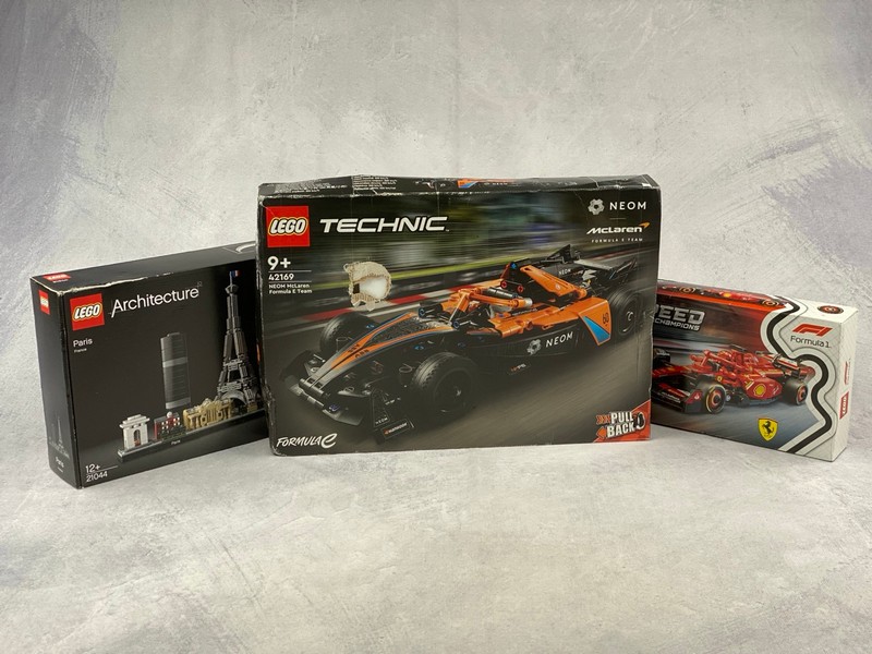 Lot 235  
            Nottingham Luxury Room - Delivery Only 

                
3x Varied Lego Sets: 21044 Paris Architecture, 42169 NEOM Mclaren E Team & 77242 ...