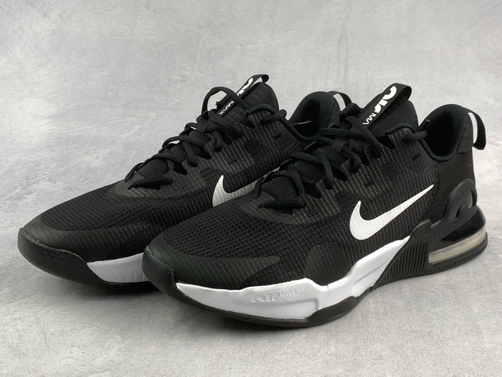 Lot 267  
            Nottingham Luxury Room - Delivery Only 

                
Nike Air Max Alpha Trainer 5 DM0829-001 Sneakers - Size UK 10.5  (VAT ONLY PAYABL...