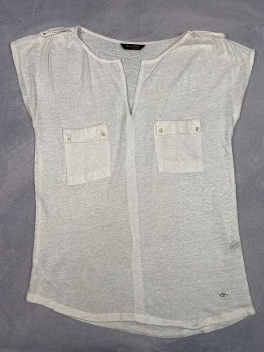 Lot 295  
            Nottingham Luxury Room - Delivery Only 

                
Massimo Dutti Top - Size S (VAT ONLY PAYABLE ON BUYERS PREMIUM)