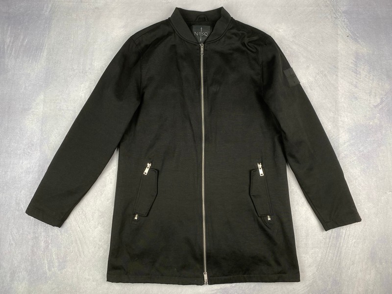 Lot 34  
            Nottingham Luxury Room - Delivery Only 

                
N1SQ Trench Jacket - Size XL (VAT ONLY PAYABLE ON BUYERS PREMIUM)