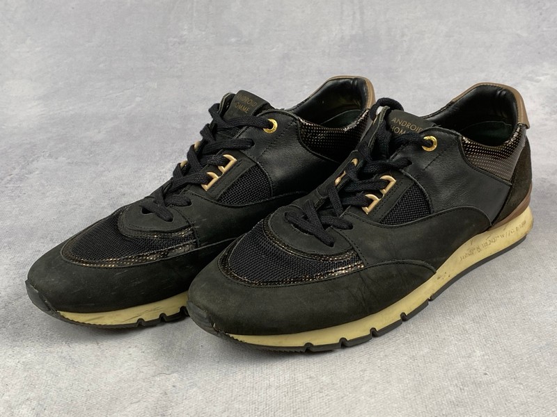 Lot 88  
            Nottingham Luxury Room - Delivery Only 

                
Android Homme Trainers - Size 43 (VAT ONLY PAYABLE ON BUYERS PREMIUM)