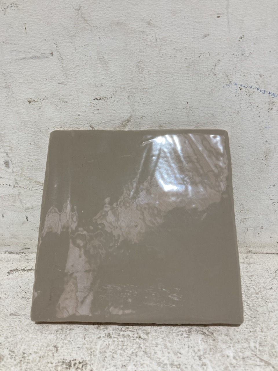 Lot 12  
            Birmingham - Collection Only 

                
QUANTITY OF CA AZULEJOS APEADERO WALL TILES VIRGINIA DAWN (APPROX 30 BOXES)