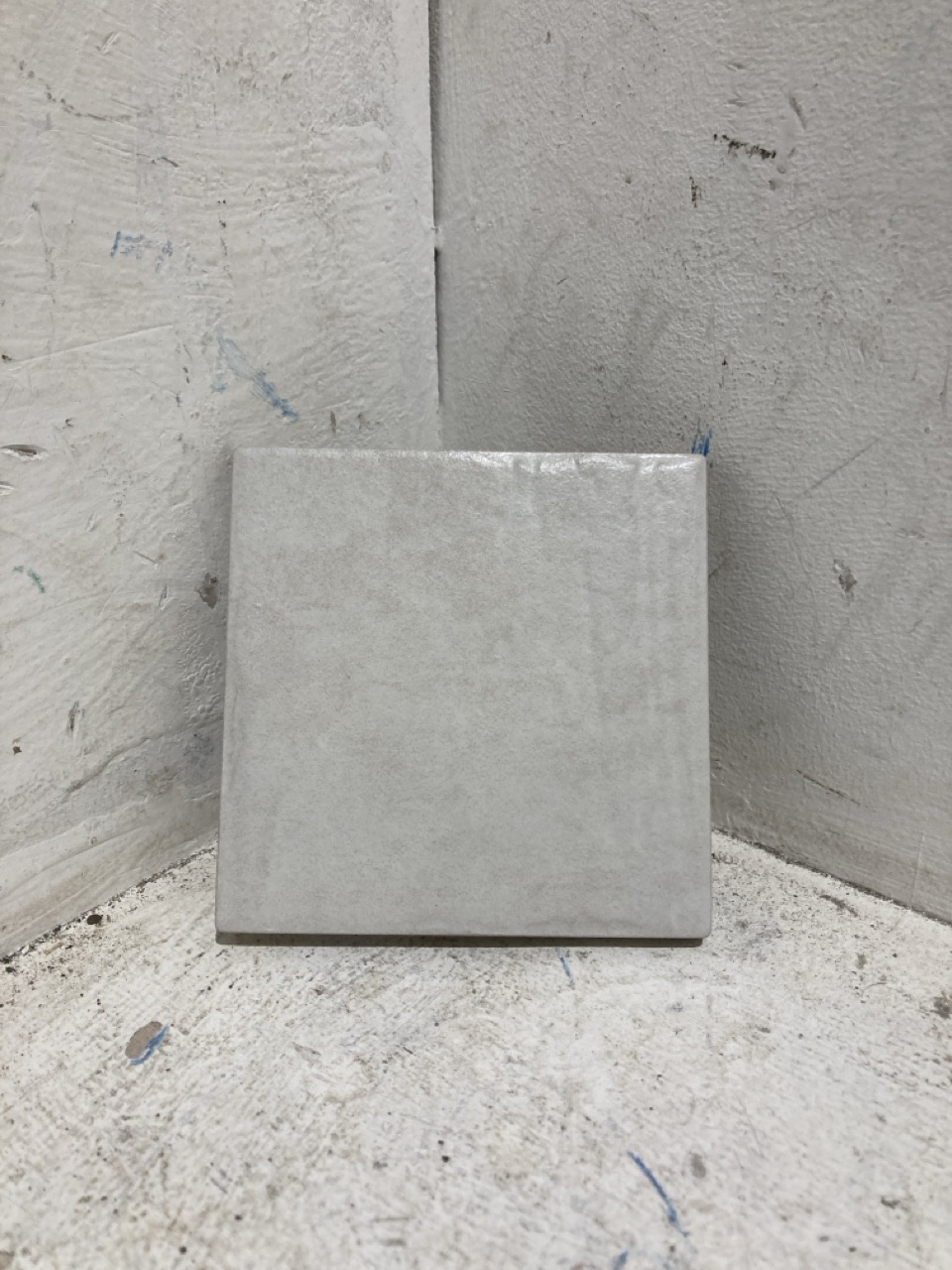 Lot 26  
            Birmingham - Collection Only 

                
QUANTITY OF ASSORTED MANIFATTURE CERAMICHE WALL TILES TO INCLUDE MISTRAL GIALLO (...
