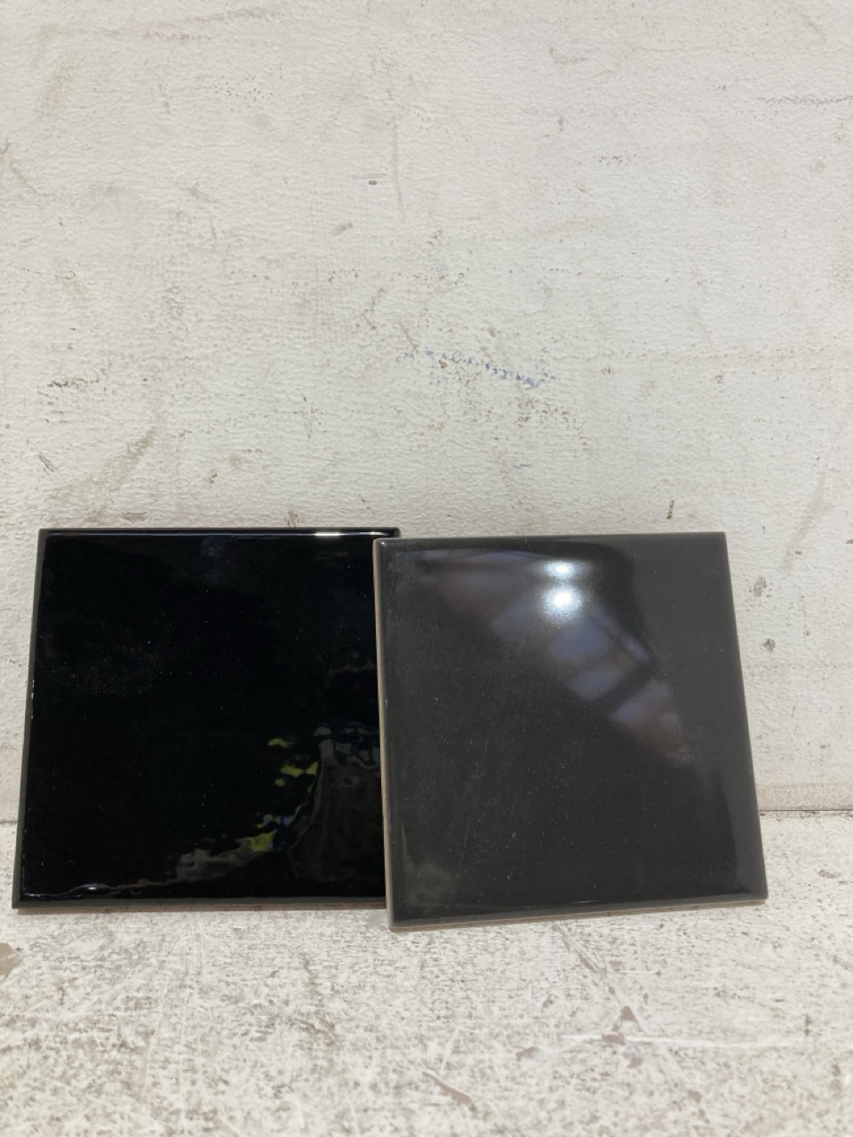 Lot 37  
            Birmingham - Collection Only 

                
QUANTITY OF ASSORTED WALL TILES TO INCLUDE NE900 LUX NE (APPROX 40 BOXES)