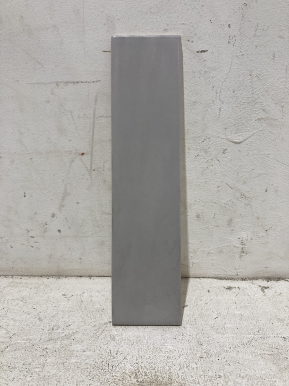 Lot 43  
            Birmingham - Collection Only 

                
QUANTITY OF SELF STYLE S.R.L SILK GRIGIO MATT WALL TILES (APPROX 100 BOXES)