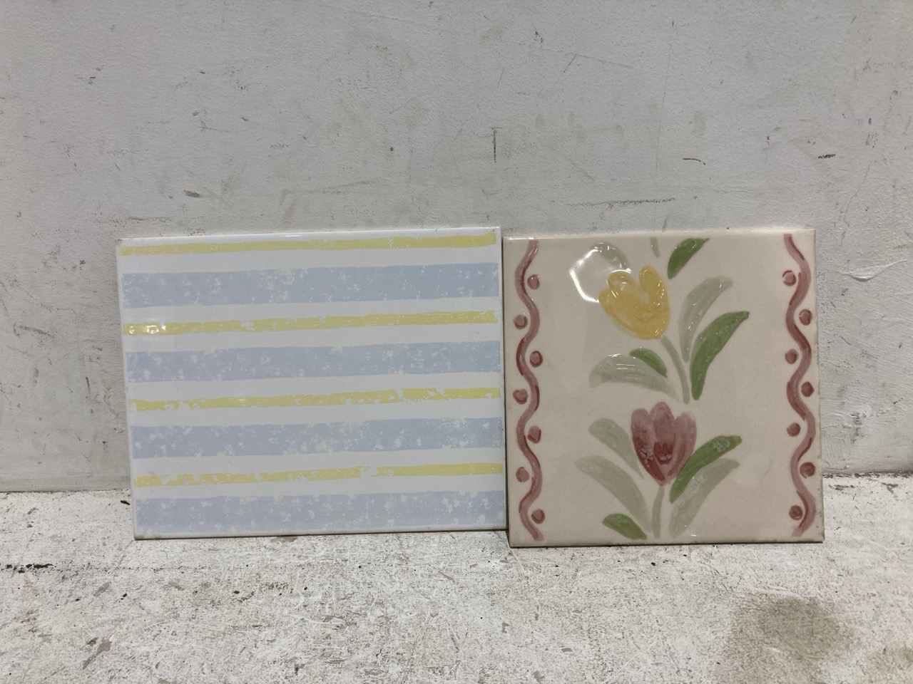 Lot 73  
            Birmingham - Collection Only 

                
QUANTITY OF ASSORTED WALL TILES TO INCLUDE JOHNSON HED1A2 HEDRA STRIPE FIELD (APP...
