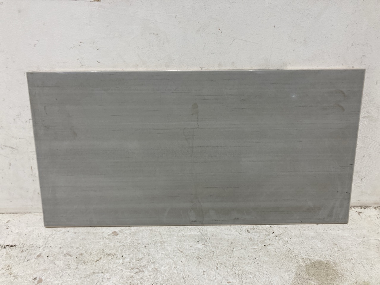 Lot 82  
            Birmingham - Collection Only 

                
QUANTITY OF ASSORTED WALL TILES TO INCLUDE KERABEN NOLITA PLATA (APPROX 18 BOXES)