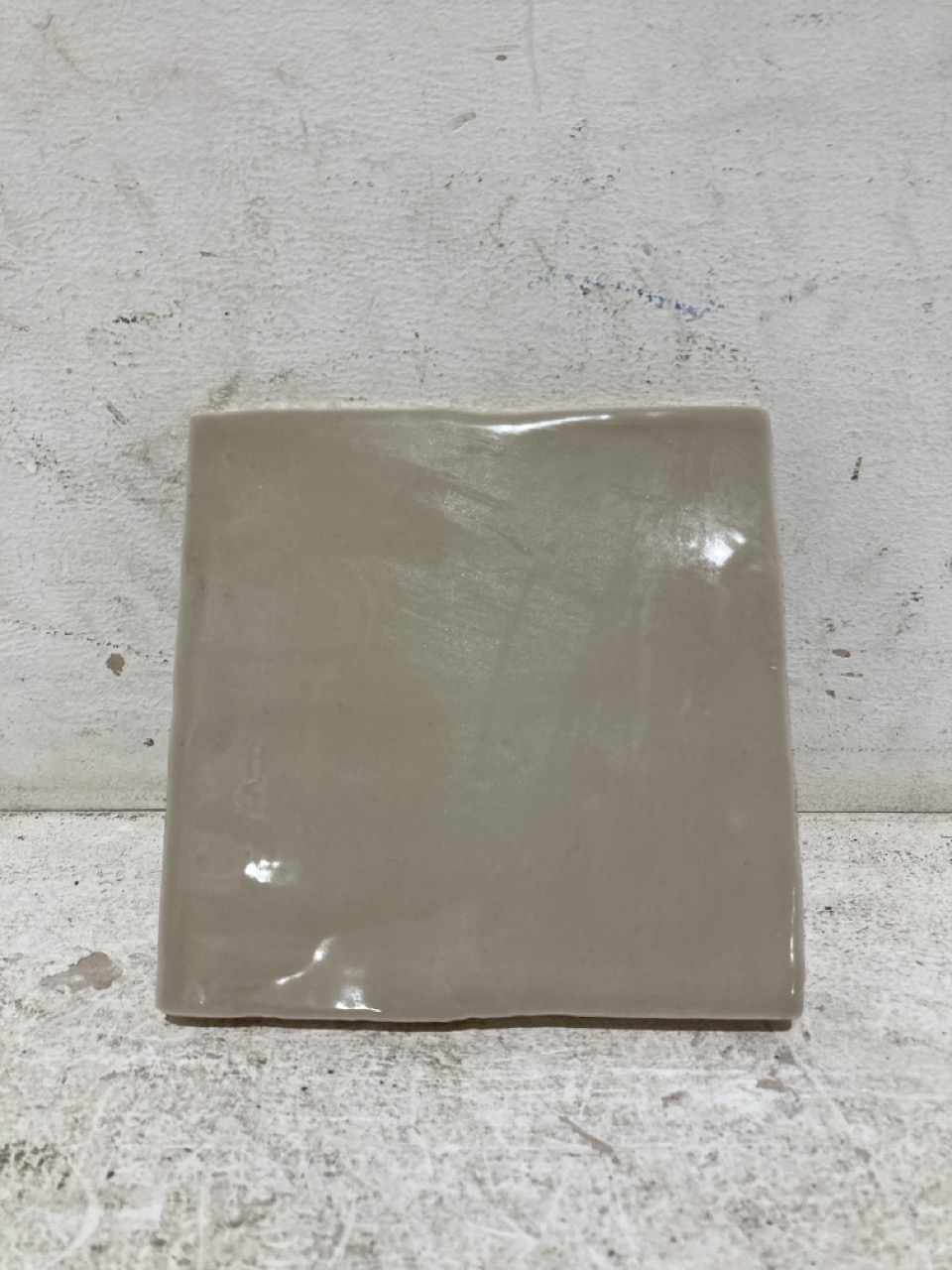 Lot 88  
            Birmingham - Collection Only 

                
QUANTITY OF ASSORTED WALL TILES TO INCLUDE RAGNO A20 TRADIZIONI GRI R1CJ (APPROX ...