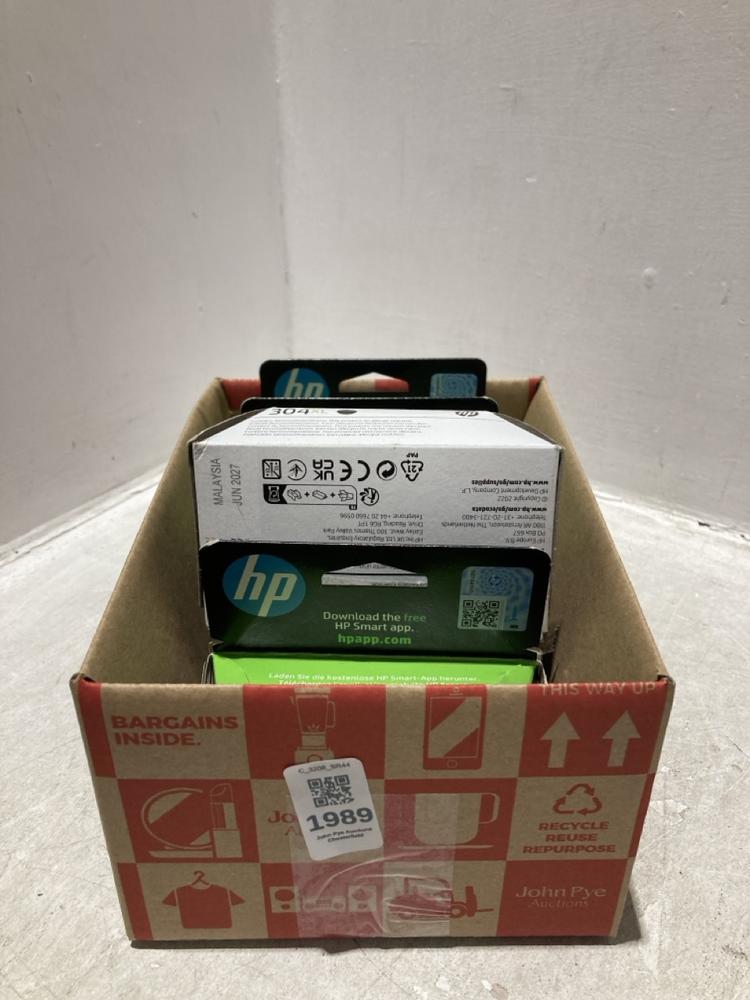 Lot 1989  
            Chesterfield SR44 - Parcel Delivery Only 

                
BOX OF 6 X HP 304 BLACK PRINTER INK CARTRIDGES (LOCATION: L7)
