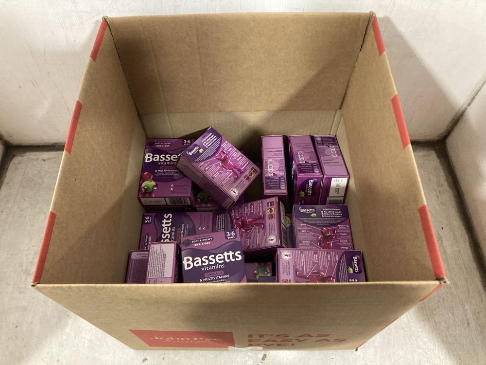 Lot 1706  
            Chesterfield SR47 - Parcel Delivery Only 

                
20 X BASSETTS CHILDRENS 3-6Y VITAMINS BLACKCURRANT AND APPLE FLAVOUR PACK OF 30 G...