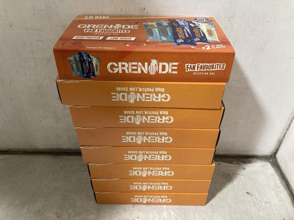 Lot 1719  
            Chesterfield SR47 - Parcel Delivery Only 

                
8 X GRENADE FAN FAVOURITES SELECTION BOX (10 X 60G) - BB MAY HAVE EXPIRED TOTAL O...