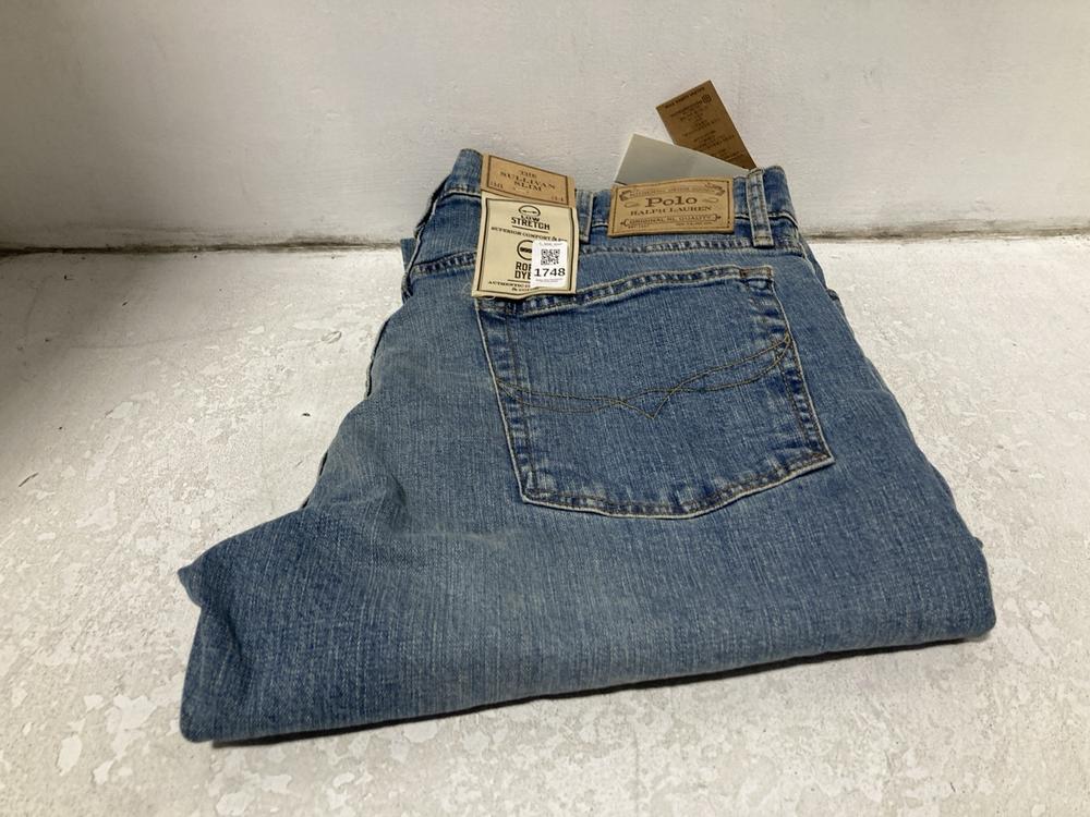 Lot 1748  
            Chesterfield SR47 - Parcel Delivery Only 

                
RALPH LAUREN MENS SULLIVAN SLIM JEANS IN BLUE DENIM SIZE 38/34 ORIGINAL RRP £100 ...