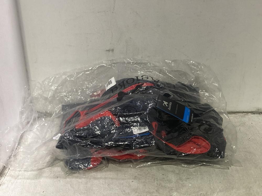 Lot 323  
            Chesterfield SR46 - Parcel Delivery Only 

                
2 X ASIOKA SPORT COLLECTION TALLA IN RED & BLACK - UK SIZE S (LOCATION: J3)