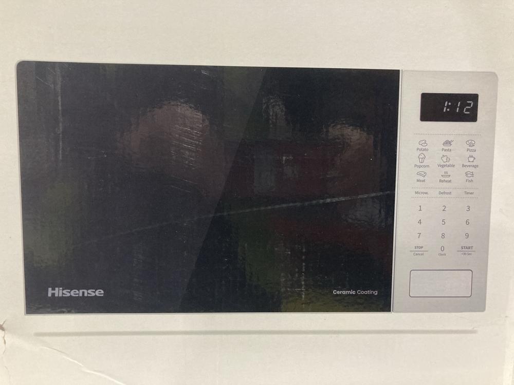 Lot 365  
            Chesterfield SR46 - Parcel Delivery Only 

                
HISENSE H20MOWS4UK MICROWAVE OVEN (LOCATION: J4)