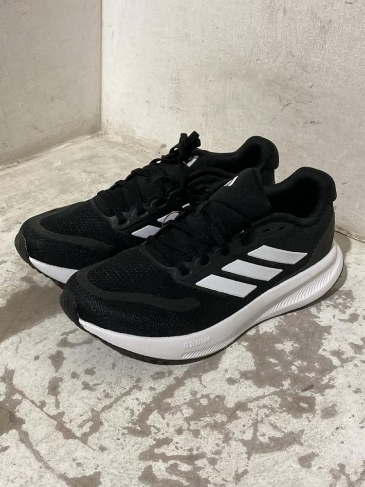 Lot 374  
            Chesterfield SR46 - Parcel Delivery Only 

                
6 X ASSORTED ADULTS ADIDAS CLOTHING TO INCLUDE ADIDAS SWIMSUIT IN BLACK - SIZE 30...