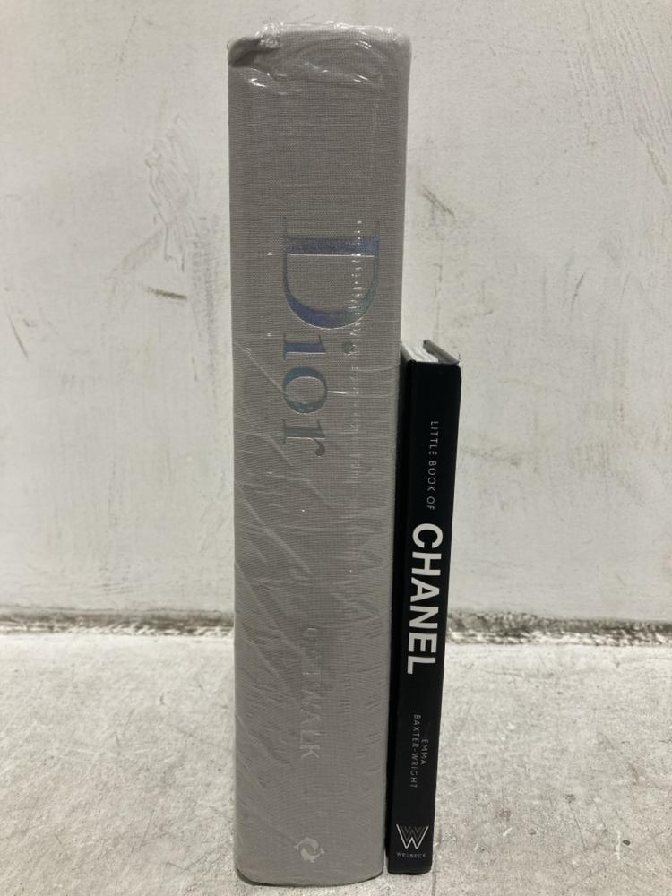 Lot 401  
            Chesterfield SR46 - Parcel Delivery Only 

                
LITTLE BOOK OF CHANEL TO INCLUDE DIOR CATWALK BOOK (LOCATION: I2)
