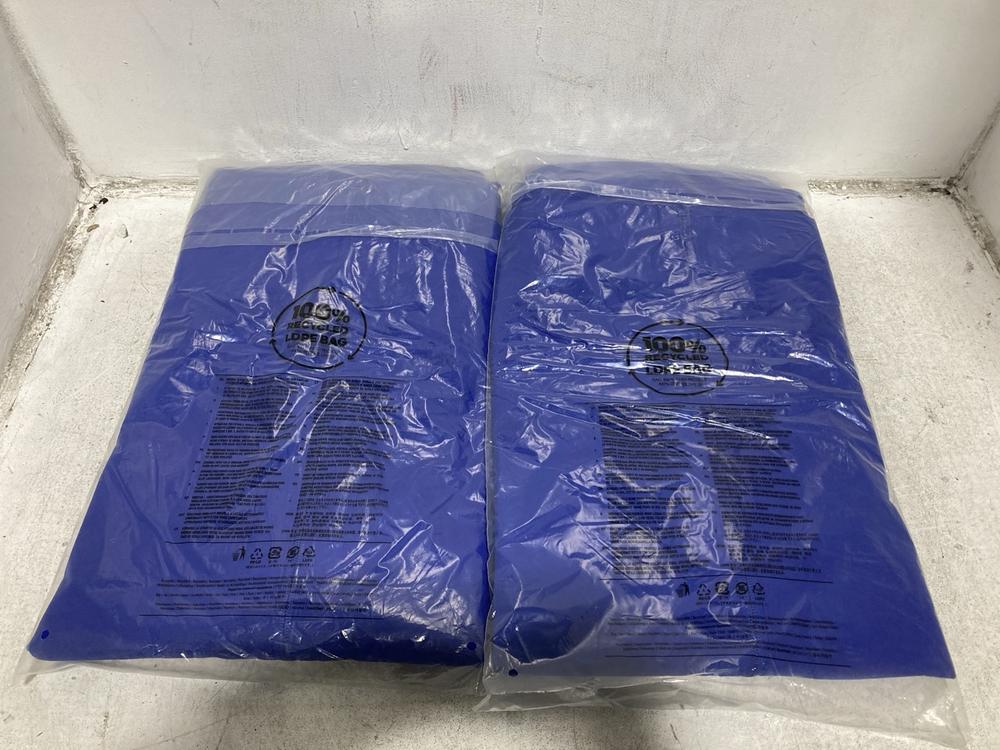 Lot 403  
            Chesterfield SR46 - Parcel Delivery Only 

                
2 X ADIDAS TERREX JACKET IN BLUE SIZE XL (LOCATION: I2)