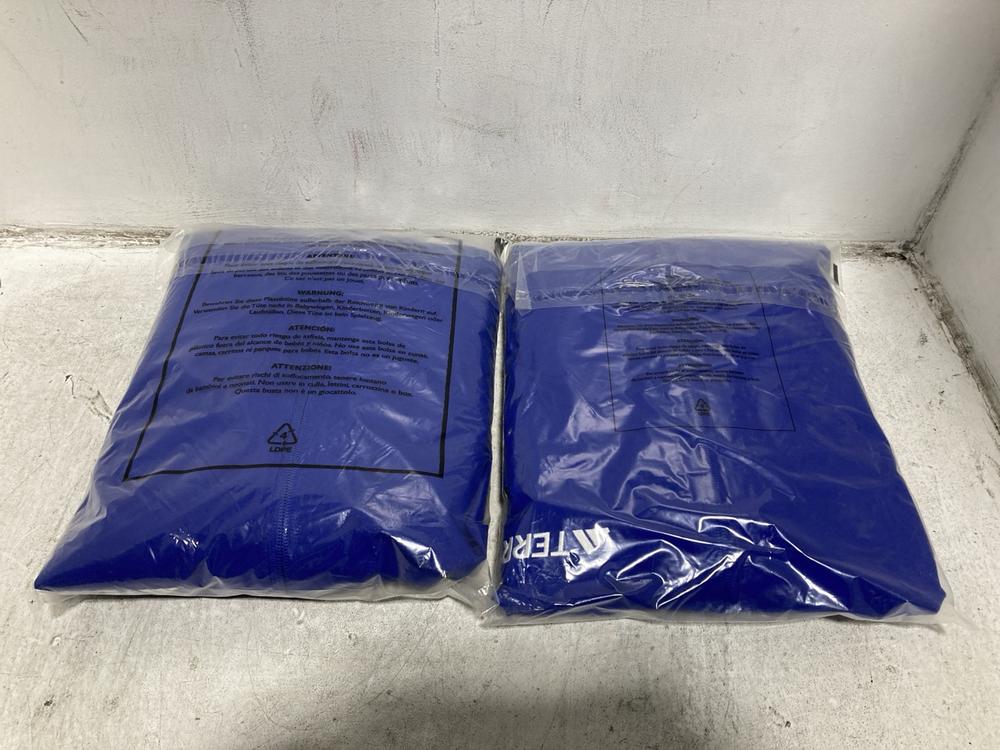 Lot 404  
            Chesterfield SR46 - Parcel Delivery Only 

                
2 X ADIDAS TERREX JACKET IN BLUE SIZE XL (LOCATION: I2)