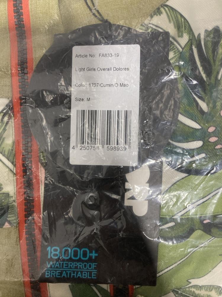 Lot 405  
            Chesterfield SR46 - Parcel Delivery Only 

                
THE LIGHT CORP LIGHT GIRLS OVERALL DOLORES SIZE M MULTI-COLOUR (LOCATION: I2)