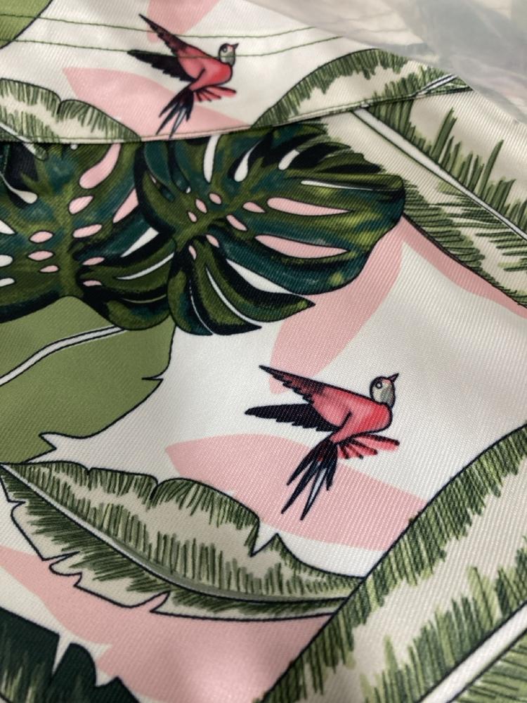 Lot 405  
            Chesterfield SR46 - Parcel Delivery Only 

                
THE LIGHT CORP LIGHT GIRLS OVERALL DOLORES SIZE M MULTI-COLOUR (LOCATION: I2)