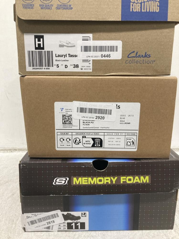 Lot 418  
            Chesterfield SR46 - Parcel Delivery Only 

                
3 X ASSORTED SHOES TO INCLUDE CLARKS LAURYL TASSEL SHOES IN BLACK SIZE 5 (LOCATIO...