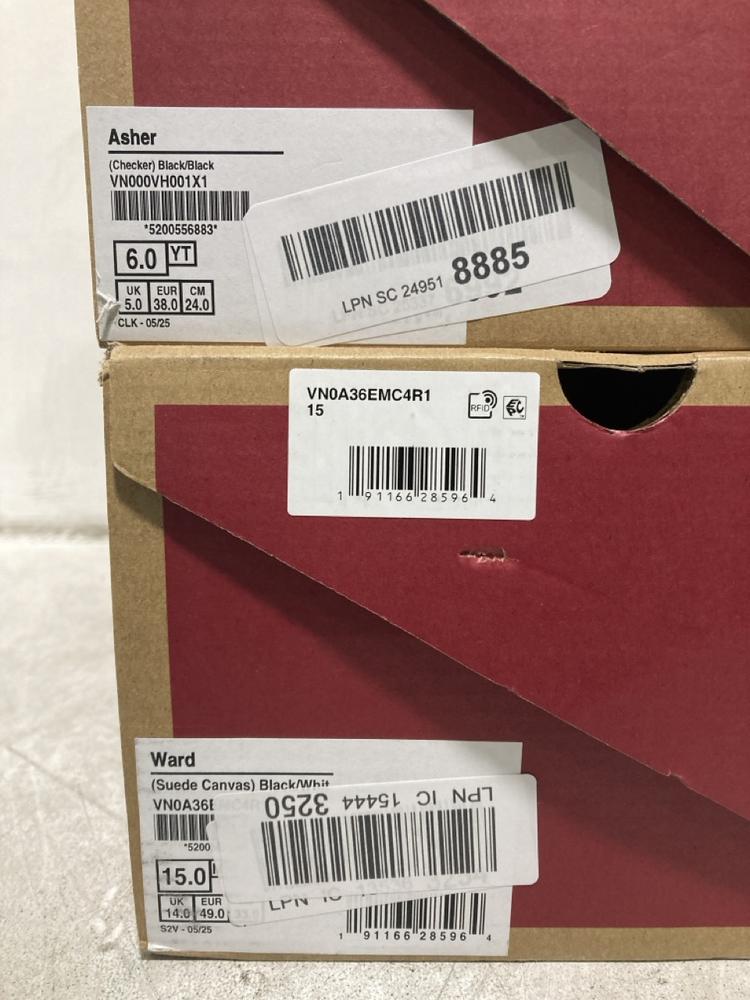 Lot 419  
            Chesterfield SR46 - Parcel Delivery Only 

                
VANS CHECKER SHOES IN BLACK SIZE 5 TO INCLUDE VANS WARD SHOES IN BLACK SIZE 14 (L...