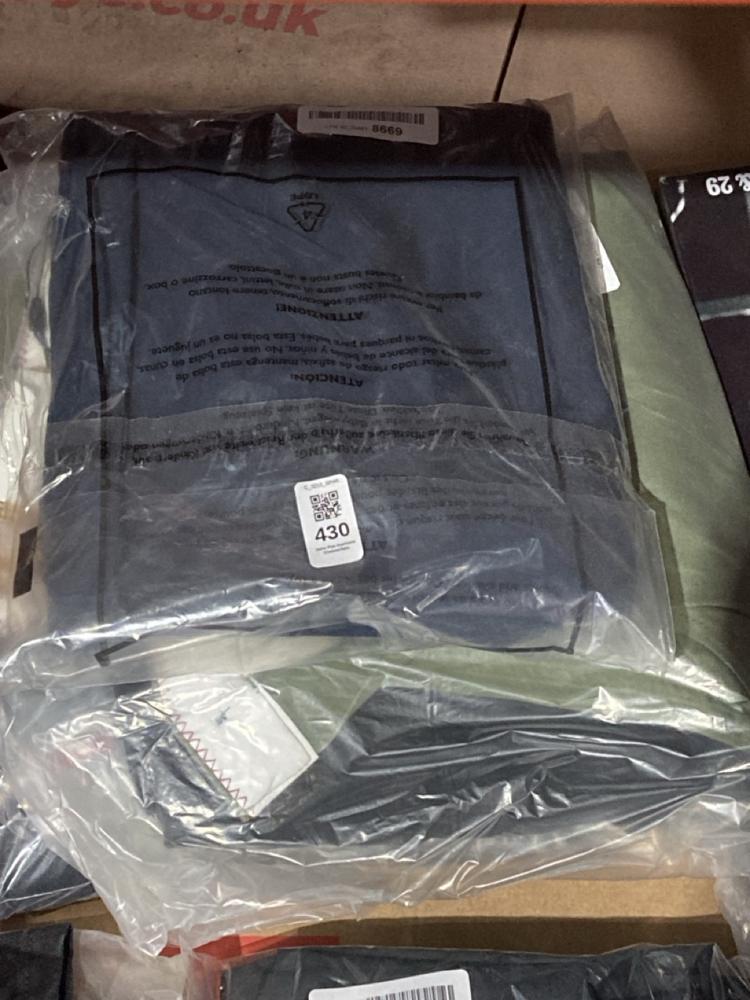 Lot 430  
            Chesterfield SR46 - Parcel Delivery Only 

                
QTY OF ASSORTED ADULTS JACK & JONES CLOTHING TO INCLUDE JACK & JONES CLOTHING TO ...