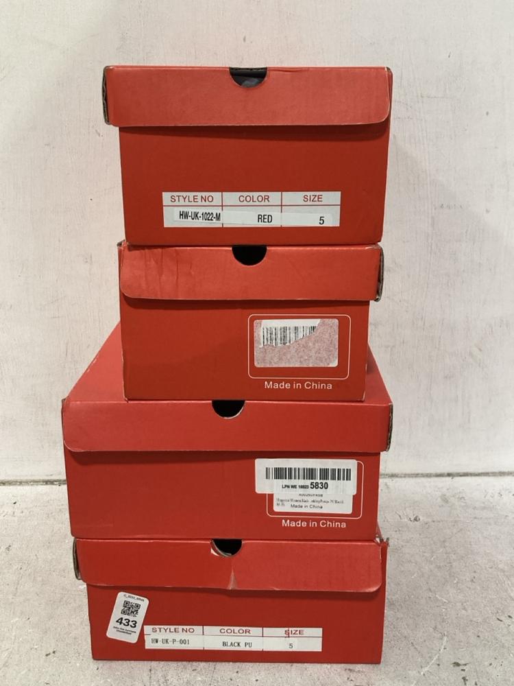 Lot 433  
            Chesterfield SR46 - Parcel Delivery Only 

                
4 X ASSORTED ADULTS HINGSWINK COMFY SHOES TO INCLUDE HINGSWINK HW-UK-P-001 SHOES ...
