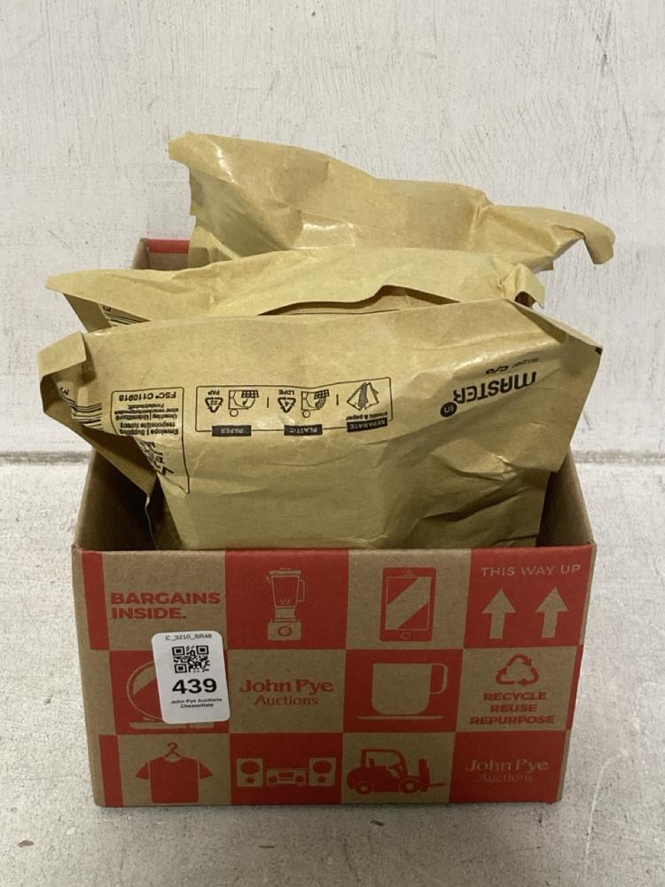 Lot 439  
            Chesterfield SR46 - Parcel Delivery Only 

                
3 X ASSORTED GO INKS MASTER INK CARTRIDGES TO INCLUDE GO INKS REY 70ML INK CARTRI...