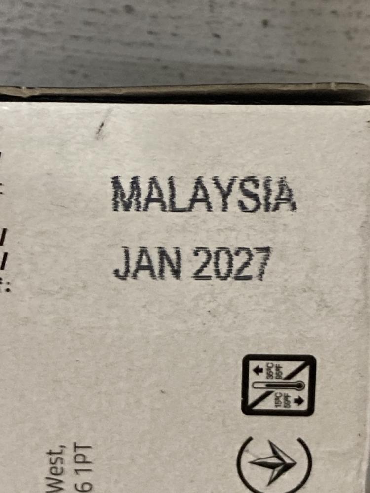 Lot 447  
            Chesterfield SR46 - Parcel Delivery Only 

                
6 X HP 308 TRI-COLOUR ORIGINAL INK CARTRIDGE (LOCATION: I3)