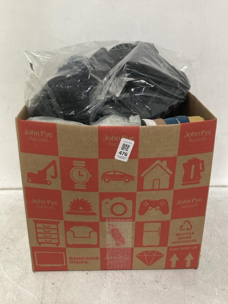 Lot 476  
            Chesterfield SR46 - Parcel Delivery Only 

                
QTY OF ASSORTED ADULTS SHOES TO INCLUDE NORTI V8 BOOTS IN BLACK - UK SIZE 6.5 (LO...