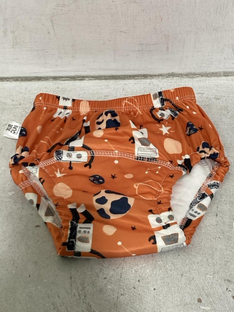 Lot 485  
            Chesterfield SR46 - Parcel Delivery Only 

                
QTY OF ASSORTED KIDS FABRIC NAPPIES IN VARIOUS PATTERNS - UK SIZE 3-4 YEARS (LOCA...