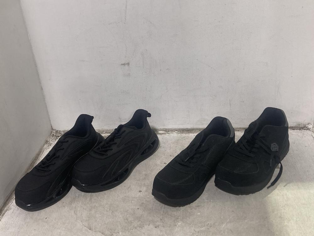 Lot 493  
            Chesterfield SR46 - Parcel Delivery Only 

                
3 X ASSORTED WORKWEAR SHOES TO INCLUDE SAFETOE BOOTS IN BLACK SIZE 42 (LOCATION: I4)