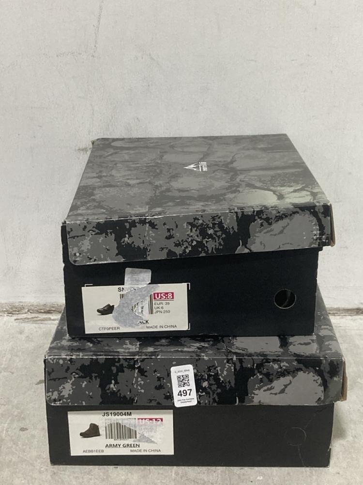 Lot 497  
            Chesterfield SR46 - Parcel Delivery Only 

                
NORTI V8 TRAINERS IN BLACK SIZE 6 UK TO INCLUDE NORTI V8 BOOTS IN SIZE 11 UK (LOC...