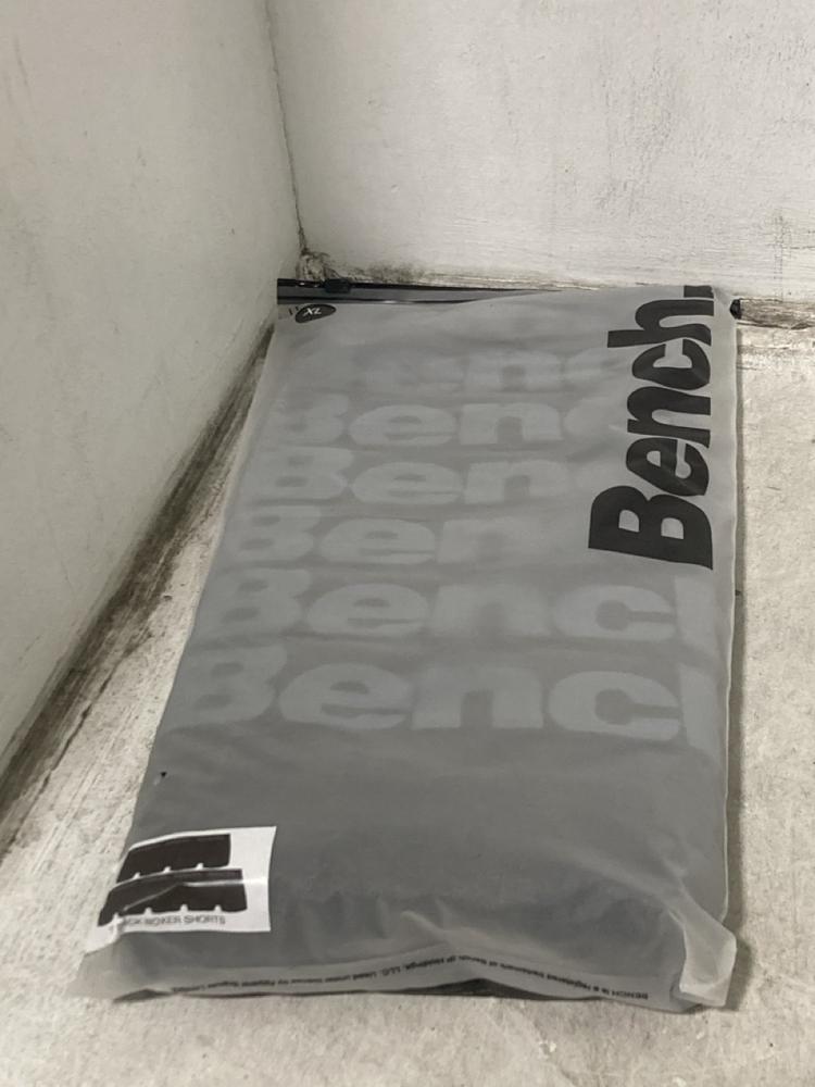 Lot 511  
            Chesterfield SR46 - Parcel Delivery Only 

                
3 X 7 PACK BENCH BOXER SHORTS IN BLACK SIZE XL (LOCATION: I4)