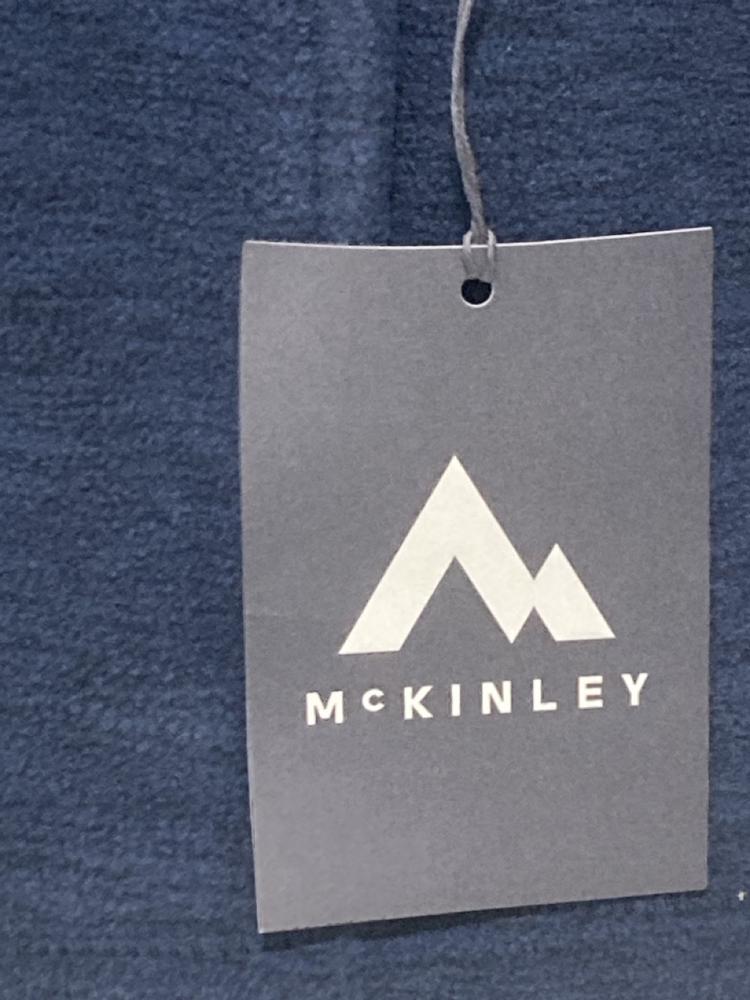 Lot 512  
            Chesterfield SR46 - Parcel Delivery Only 

                
MCKINLEY BLUE FLEECE JACKET SIZE 20 GB TO INCLUDE S.OLIVER BLUE PUFFER GILET SIZE...