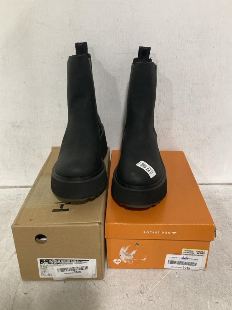 Lot 521  
            Chesterfield SR46 - Parcel Delivery Only 

                
3 X ASSORTED ADULTS SHOES TO INCLUDE ROCKET DOG BLACK/GREEN BOOTS SIZE 6.5 UK (LO...