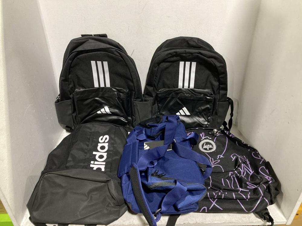 Lot 529  
            Chesterfield SR46 - Parcel Delivery Only 

                
5 X ASSORTED BACKPACKS TO INCLUDE ADIDAS BACKPACK IN BLACK (LOCATION: I5)
