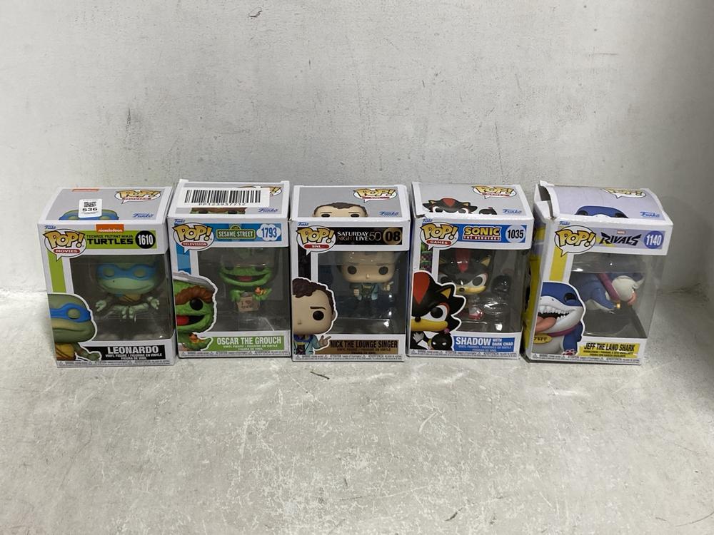 Lot 536  
            Chesterfield SR46 - Parcel Delivery Only 

                
5 X ASSORTED POP FIGURES TO INCLUDE POP TELEVISION SESAME STREET OSCAR THE GROUCH...