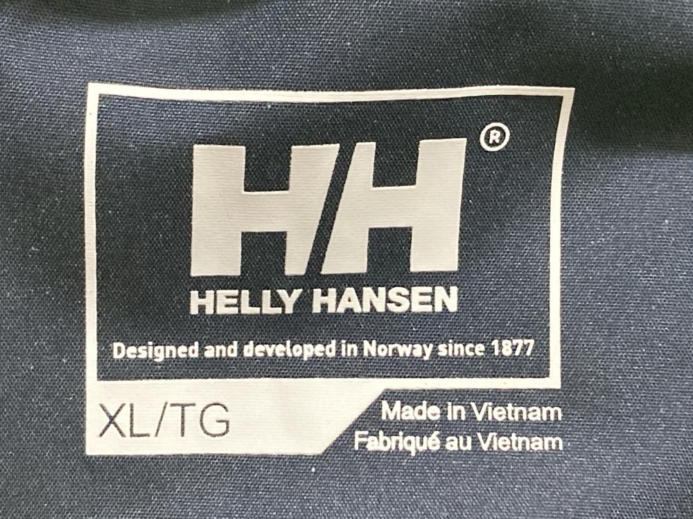 Lot 547  
            Chesterfield SR46 - Parcel Delivery Only 

                
HELLY HANSEN NAVY BLUE ZIP UP WP JACKET IN SIZE XL TO INCLUDE HELLY HANSEN LIFA I...