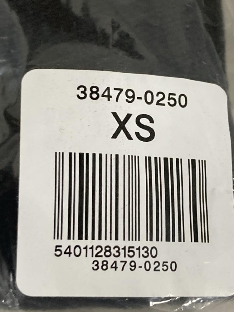 Lot 555  
            Chesterfield SR46 - Parcel Delivery Only 

                
LEVIS JUMPER IN BLACK/PINK SIZE XS UK (LOCATION: I5) - Image 4