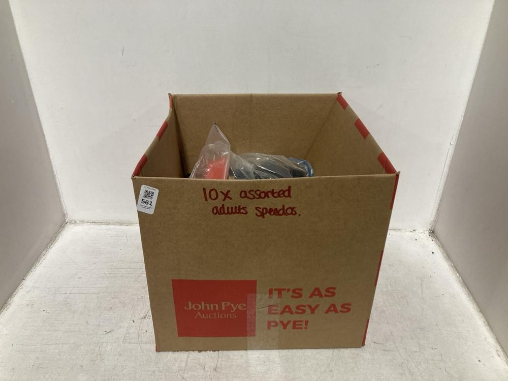 Lot 561  
            Chesterfield SR46 - Parcel Delivery Only 

                
10 X ASSORTED ADULTS SPEEDOS TO INCLUDE SPEEDOS OPEN-BACK SWIMSUIT IN NAVY - UK S...