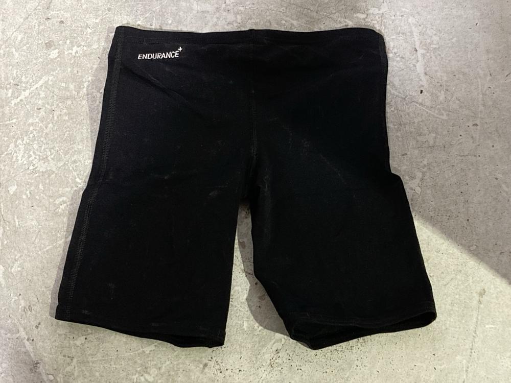 Lot 563  
            Chesterfield SR46 - Parcel Delivery Only 

                
10 X ASSORTED ADULTS SPEEDOS TO INCLUDE SPEEDO SWIM SHORTS IN BLACK - UK SIZE 75 ... - Image 3