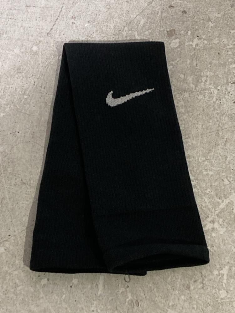 Lot 566  
            Chesterfield SR46 - Parcel Delivery Only 

                
QTY OF ASSORTED ADULTS BRANDED SOCKS TO INCLUDE ADIDAS 6-PACK SOCKS IN BLACK - UK... - Image 4