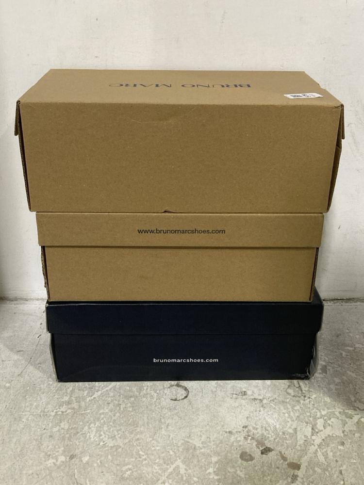 Lot 579  
            Chesterfield SR46 - Parcel Delivery Only 

                
3 X ASSORTED ADULTS SHOES TO INCLUDE BRUNO MARC SBFS11M LEATHER SNEAKERS IN WHITE...