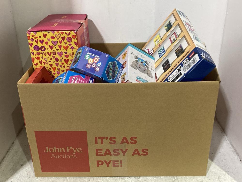 Lot 588  
            Chesterfield SR46 - Parcel Delivery Only 

                
QTY OF ASSORTED KIDS TOYS TO INCLUDE ZURU MINI BRANDS BOOKS LIVRES (LOCATION: I1)