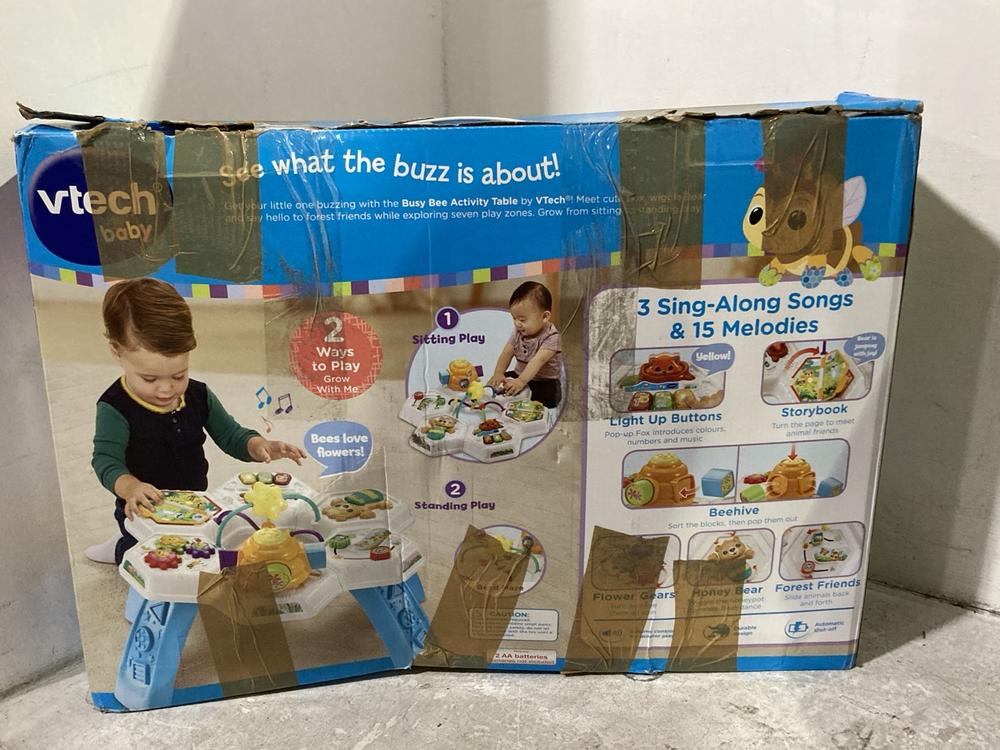 Lot 589  
            Chesterfield SR46 - Parcel Delivery Only 

                
3 X ASSORTED KIDS TOYS TO INCLUDE POWER PLAY 3-IN-1 20" SPORT PLAY TABLE SET (LOC...