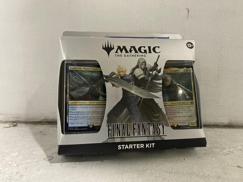 Lot 600  
            Chesterfield SR46 - Parcel Delivery Only 

                
MAGIC THE GATHERING FINAL FANTASY STARTER KIT (LOCATION: H1)