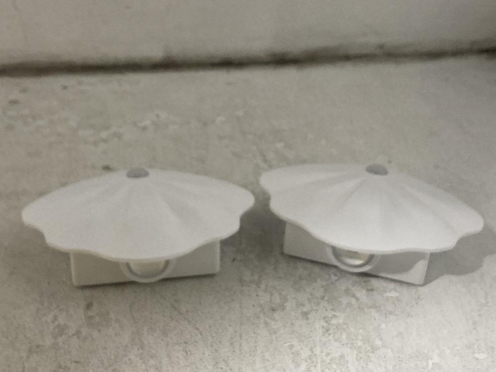 Lot 603  
            Chesterfield SR46 - Parcel Delivery Only 

                
5 X SHELL SHAPED MOTION SENSOR LIGHT (LOCATION: H1) - Image 3